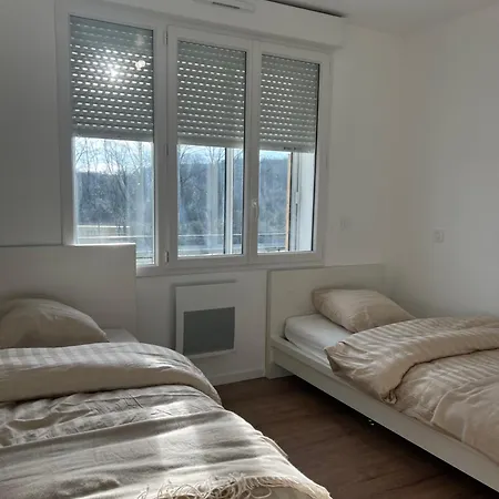 Moderne Et Spacieux 4 *