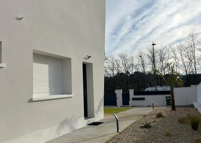 Apartment Moderne Et Spacieux 4 Carbon-Blanc